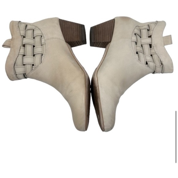 Corso Como Bueno Booties Boho Size 8.5 Beige Weave Ankle Boots Western Rodeo - Picture 8 of 12